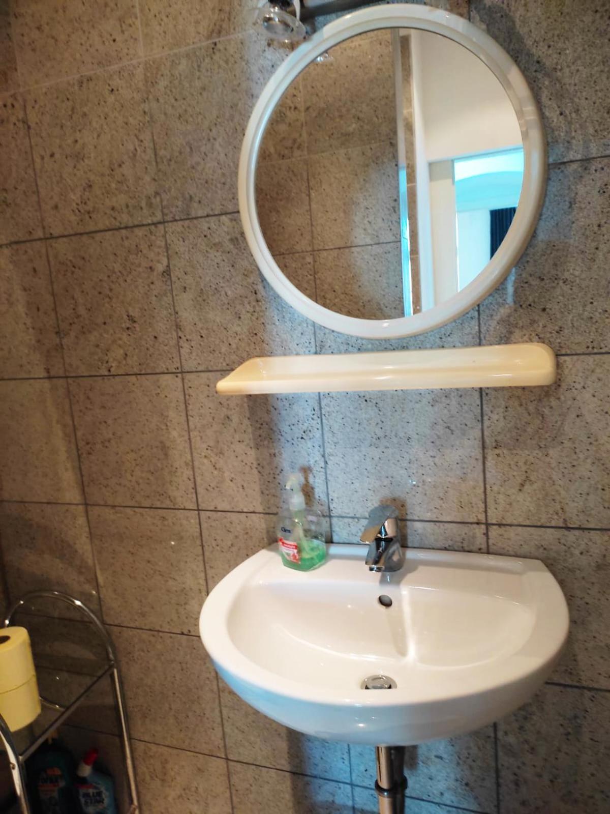 Spacious Austrian Style Close To Center Landstrasse Vienne